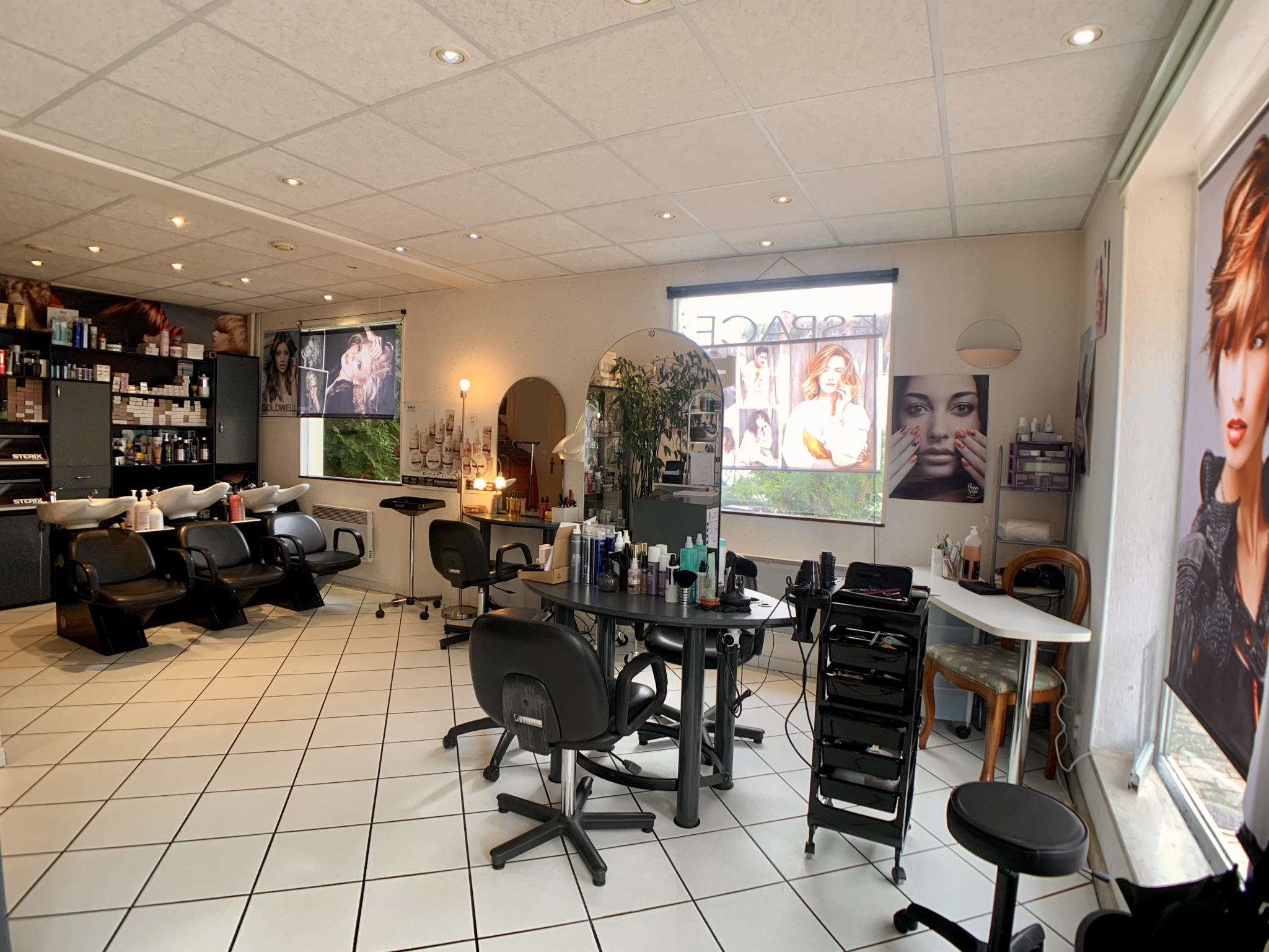 Photo 1