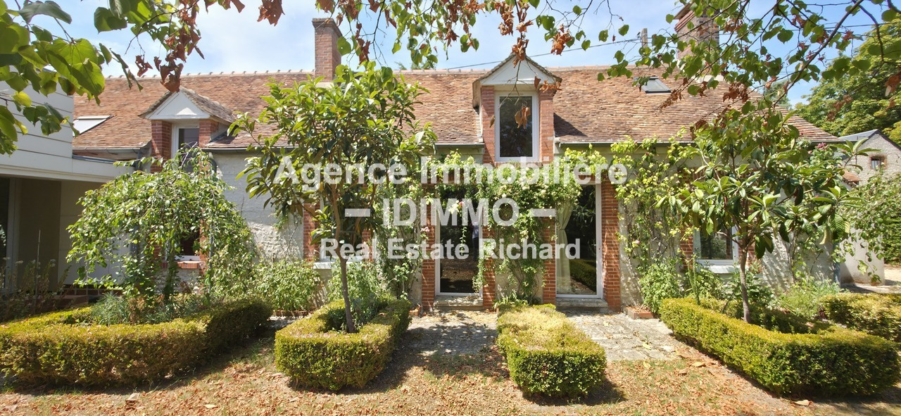 Maison à vendre à Chapelon, 202 m², 9 pièces – photo 2 sur 20