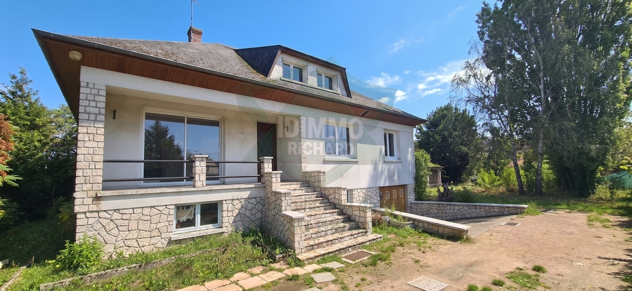 Maison à vendre à Lorcy, 100 m², 4 pièces – photo 1 sur 13