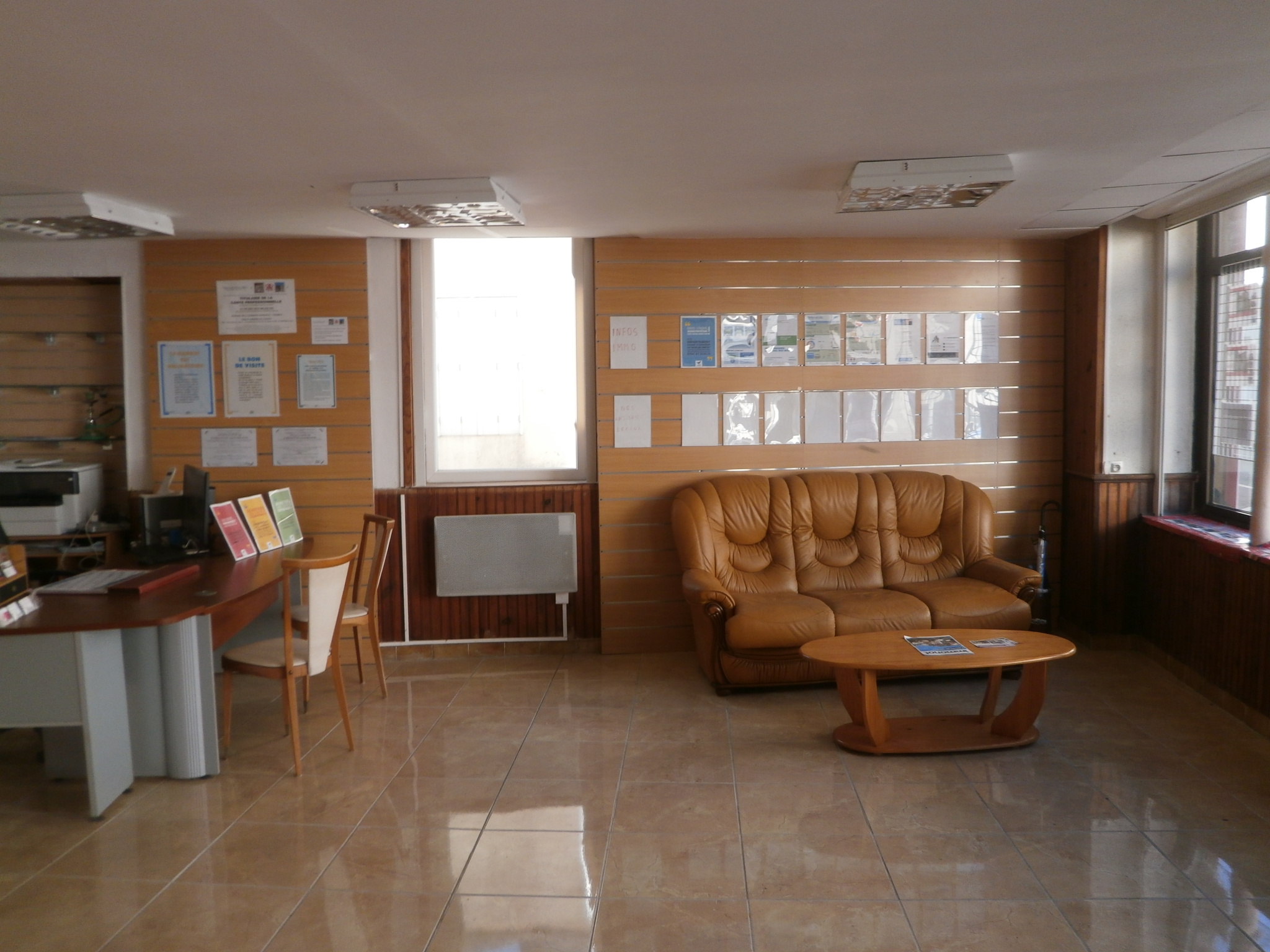 MAISON DE VILLE 6 PIECES HABITABLE + CAVE