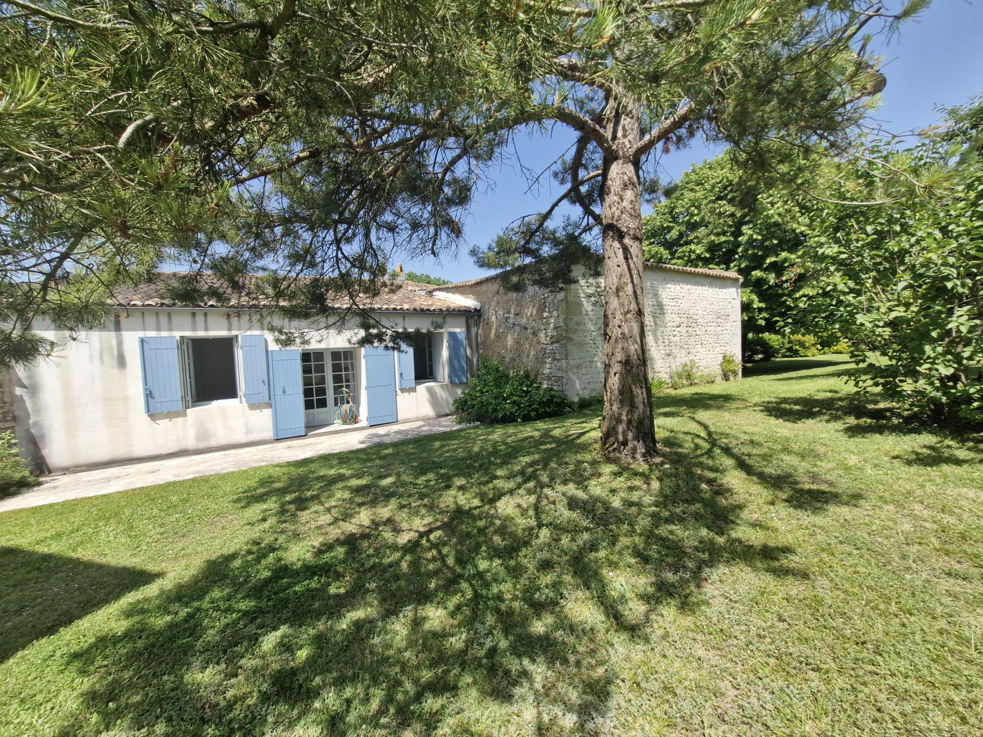 Maison 130 m2 17120 Arces
