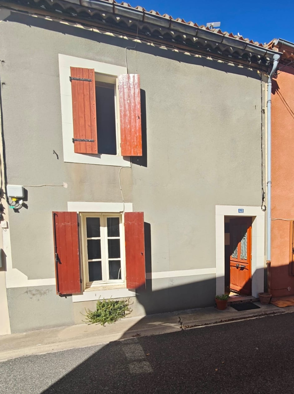 10 minutes de Bram - maison de village avec terrasse